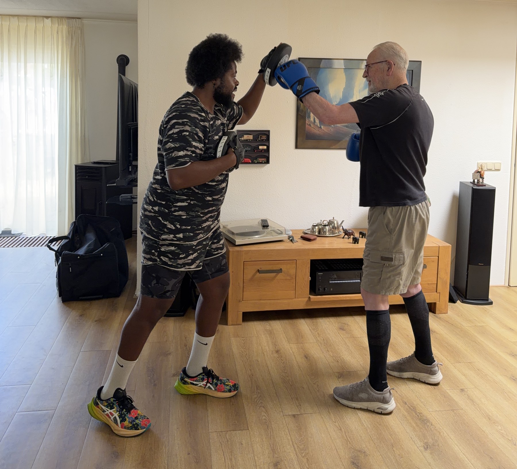 Parkinsonboksen training bij Hervé thuis